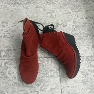 Fly London | Women’s Red / Burgundy Ankle Booties | SZ 38 / 7.5